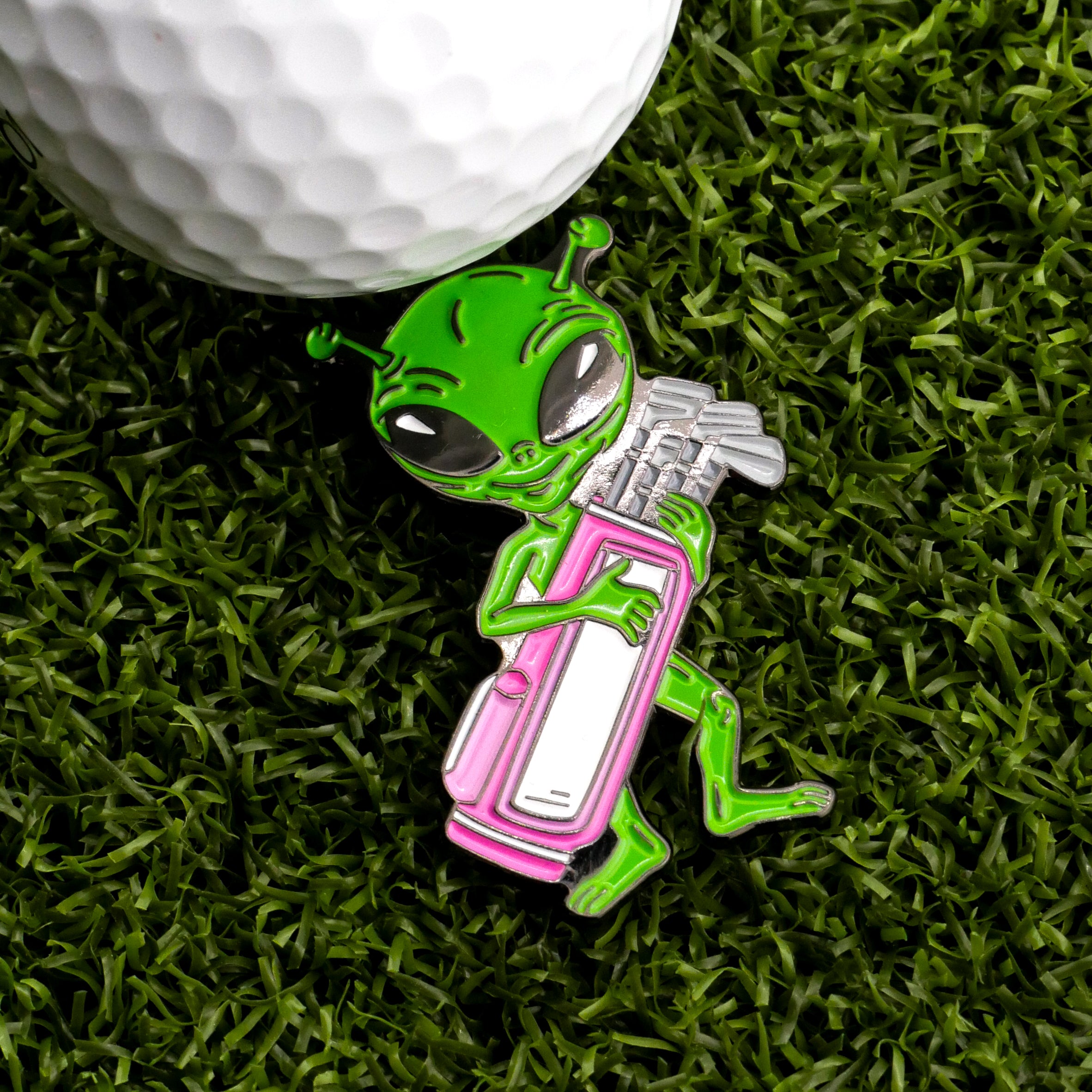 Alien Caddy Ball Marker – Ballmarkers.com