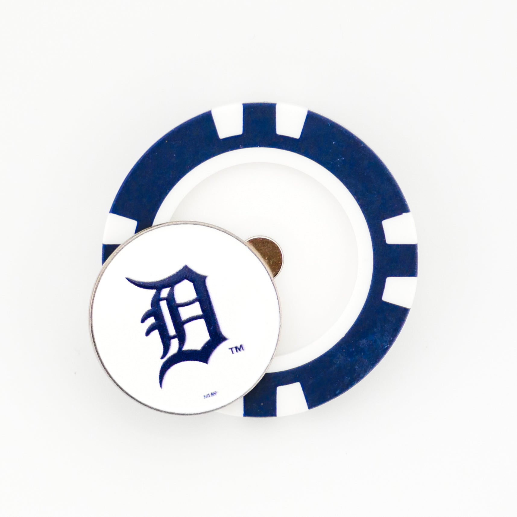 The Detroit Tigers ball marker by Ballmarkers.com features a blue and white poker chip design with a center coin displaying the team’s “D” logo in navy on white—ideal for both golf enthusiasts and Detroit Tigers fans.